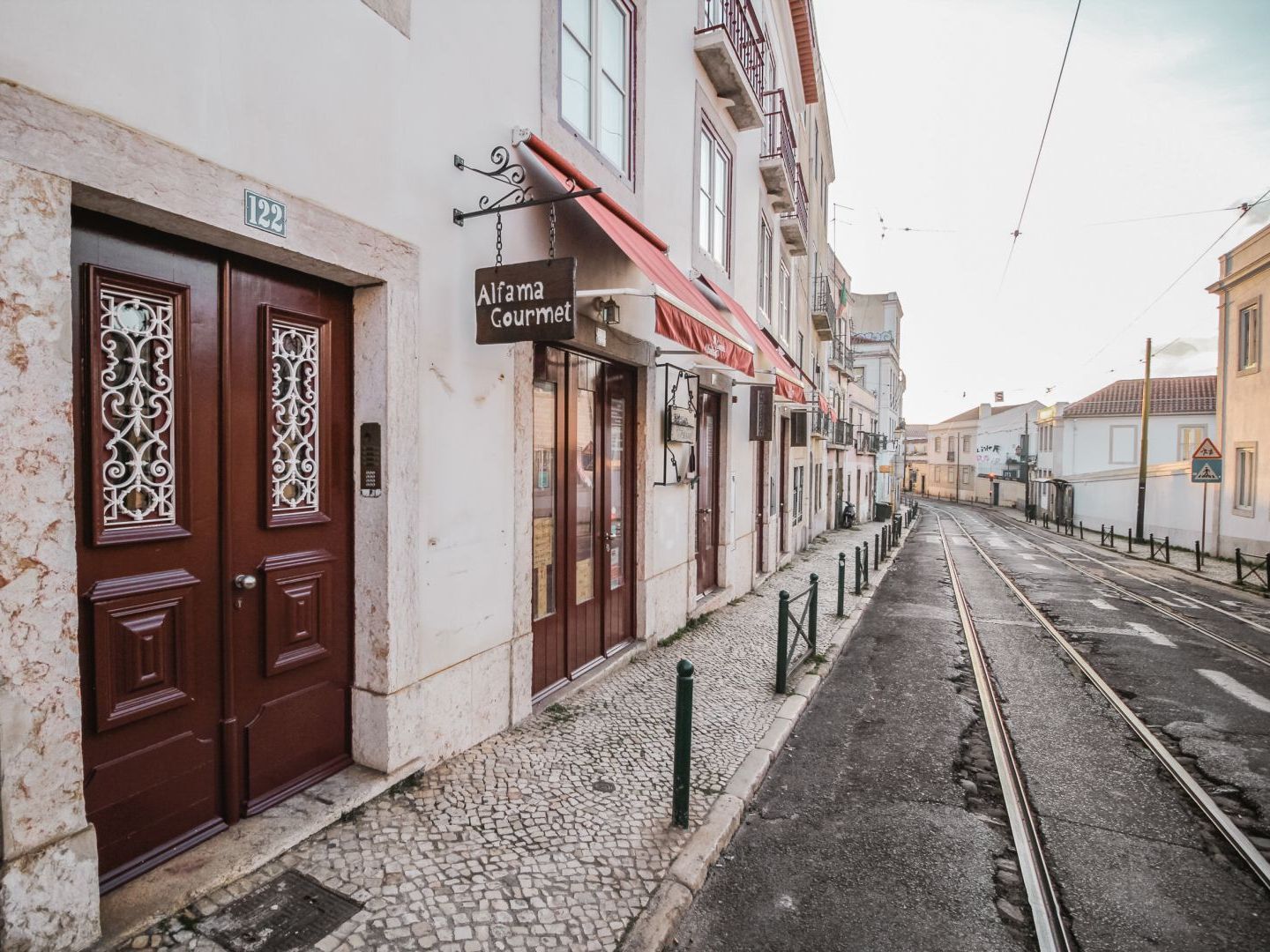 Joivy Elegant 2Br Apt Nearby Tram 28E Stop - Portas Sol Lisboa Exterior foto